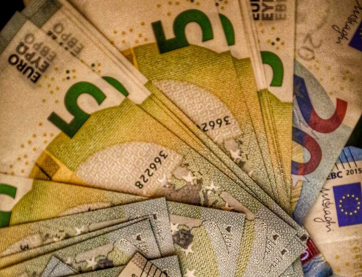 Μητσοτάκης - Αναδρομικά