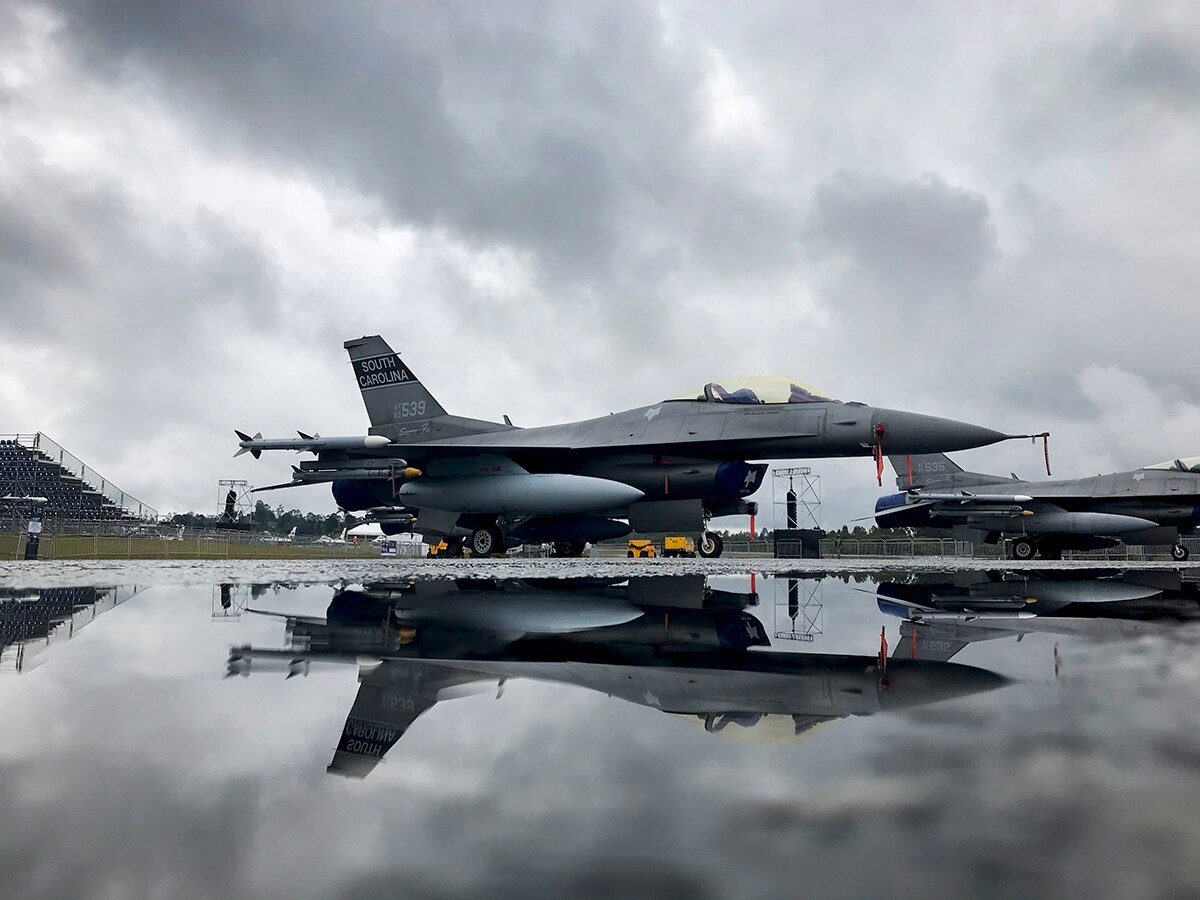 F-16