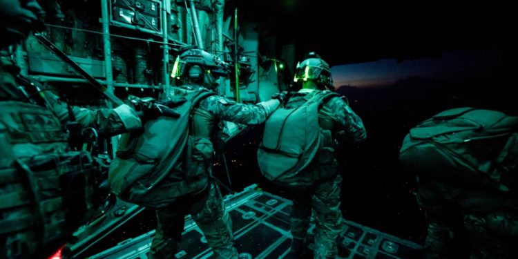 Αλεξιπτωτιστές