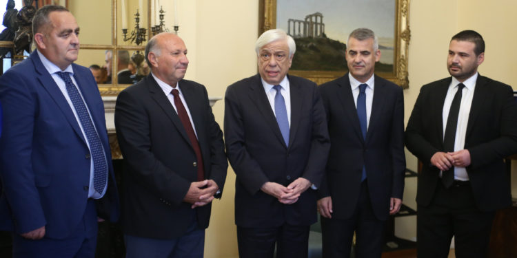 Παυλόπουλος