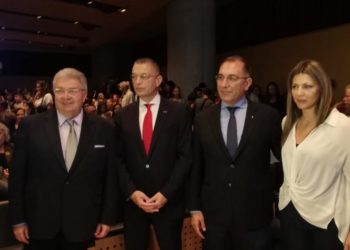 Ένοπλες Δυνάμεις