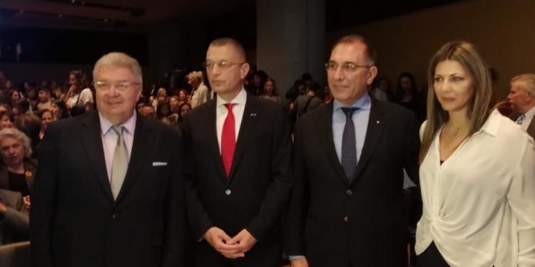 Ένοπλες Δυνάμεις