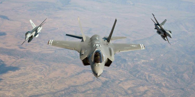 «Αυλαία» για τη Blue Flag 2019 – Ελληνικά F-16 «συνεργάστηκαν» με stealth F-35 [pics/vid]