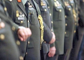 συντάξεις - ένστολοι