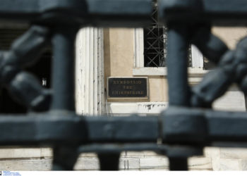 Αναδρομικά: Τον Ιανουάριο η δίκη του ΣτΕ και τον Μάρτιο η απόφαση του