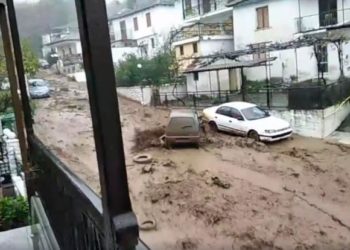 Στην Χαλκιδική κλιμάκιο υπό τον ΥΕΘΑ για τις καταστροφές από τις πλημμύρες