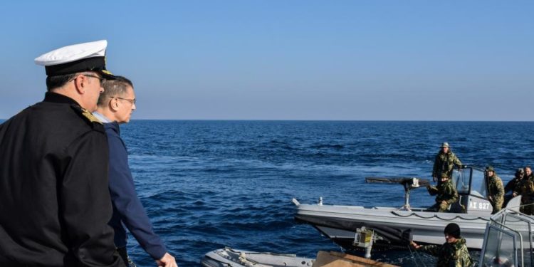 πλωτά φράγματα