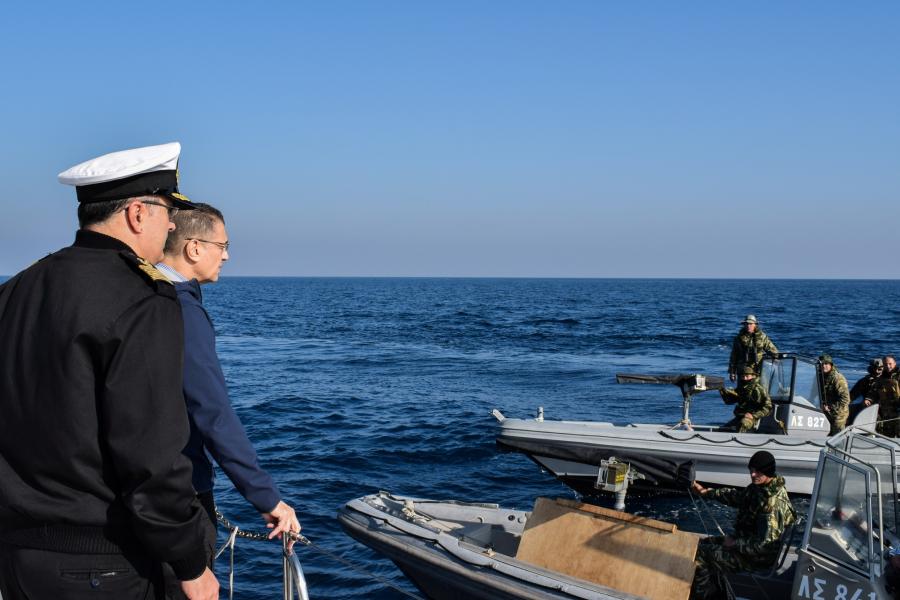 πλωτά φράγματα