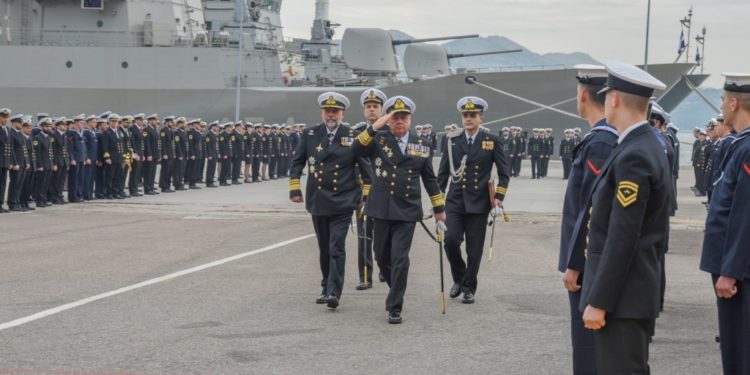 αρχηγός στόλου