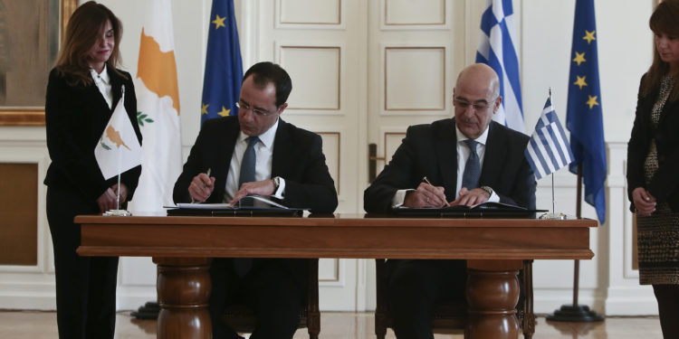 Δένδιας - Κύπρο