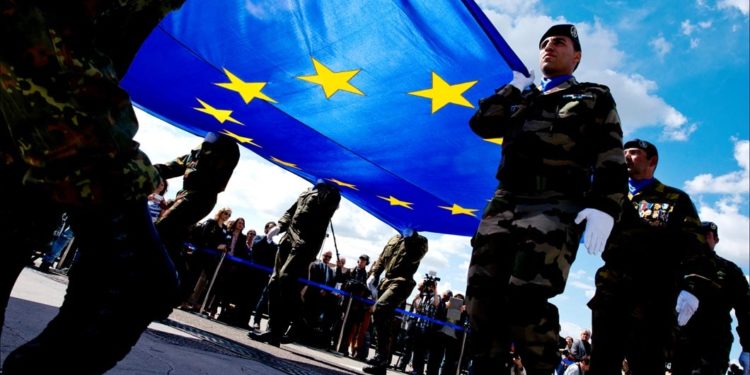 στρατιωτικές δυνάμεις