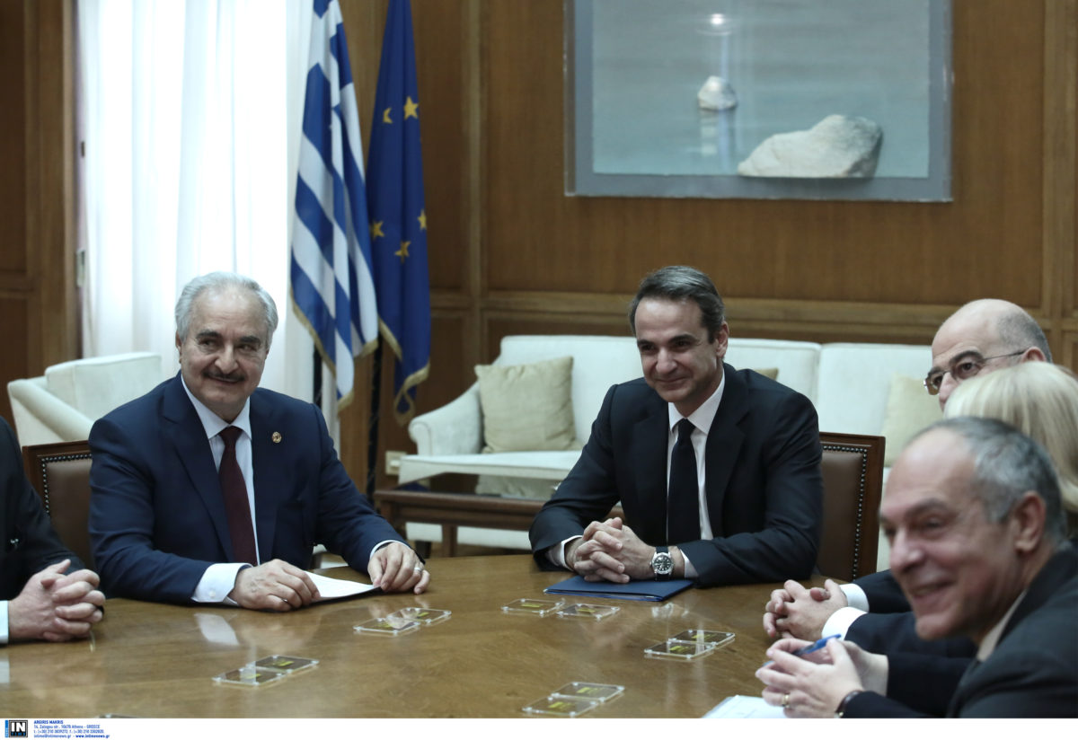 συνάντηση Μητσοτάκη - Χάφταρ