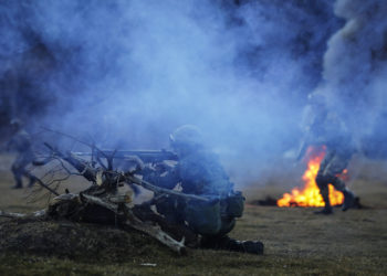 Εντυπωσιακές εικόνες από χειμερινή εκπαίδευση των σπουδαστών της ΣΜΥ [pics]