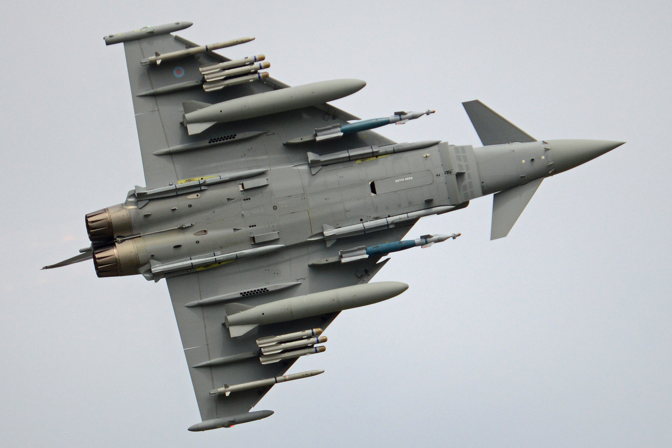 Eurofighter: Η Ιταλία παρέδωσε τους δύο πρώτους «Τυφώνες» στο Κουβέιτ |  OnAlert