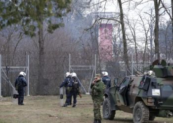 μετανάστες