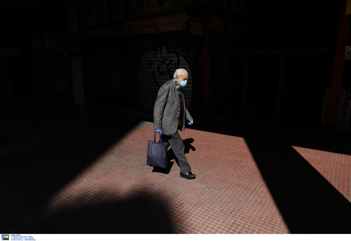 αναδρομικά