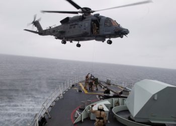 Ιόνιο - ελικόπτερο