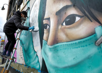 Ρεκόρ θανάτων από κορονοϊό στις ΗΠΑ: 1.169 σε ένα 24ωρο