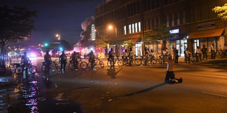 Φλόιντ - ΗΠΑ