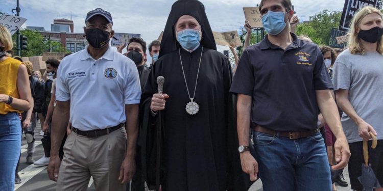 Ελπιδοφόρος