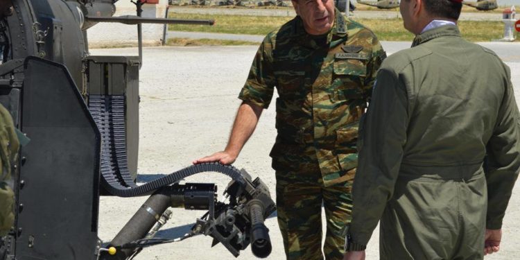 Σε μονάδες της Λάρισας και των Τρικάλων ο Α/ΓΕΣ, Αντιστράτηγος Λαλούσης (pics)