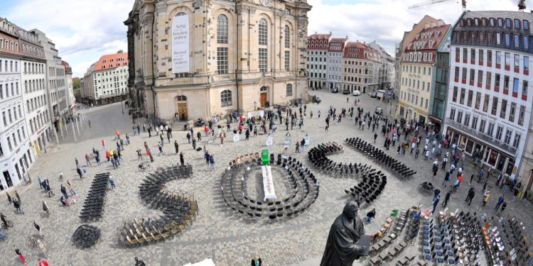 Γερμανία: Συρρίκνωση-μαμούθ της οικονομίας λόγω κορονοϊού