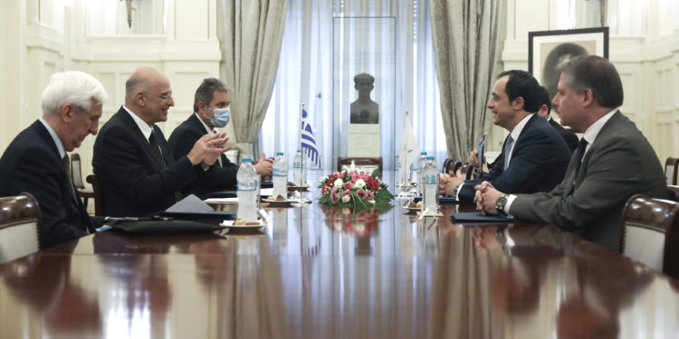 Δένδιας - Χριστοδουλίδης