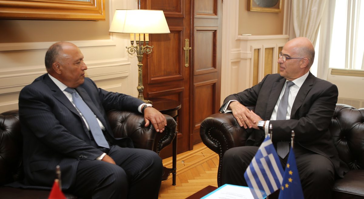 Δένδιας - Σούκρι