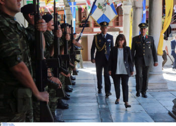 Σακελλαροπούλου: «Από την ακριτική Λέσβο αναγνωρίζουμε σήμερα την οφειλή μας στις ένοπλες δυνάμεις μας»