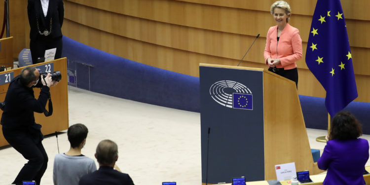 Ούρσουλα φον ντερ Λάιεν