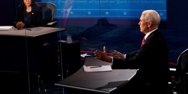 Πενς - Χάρις