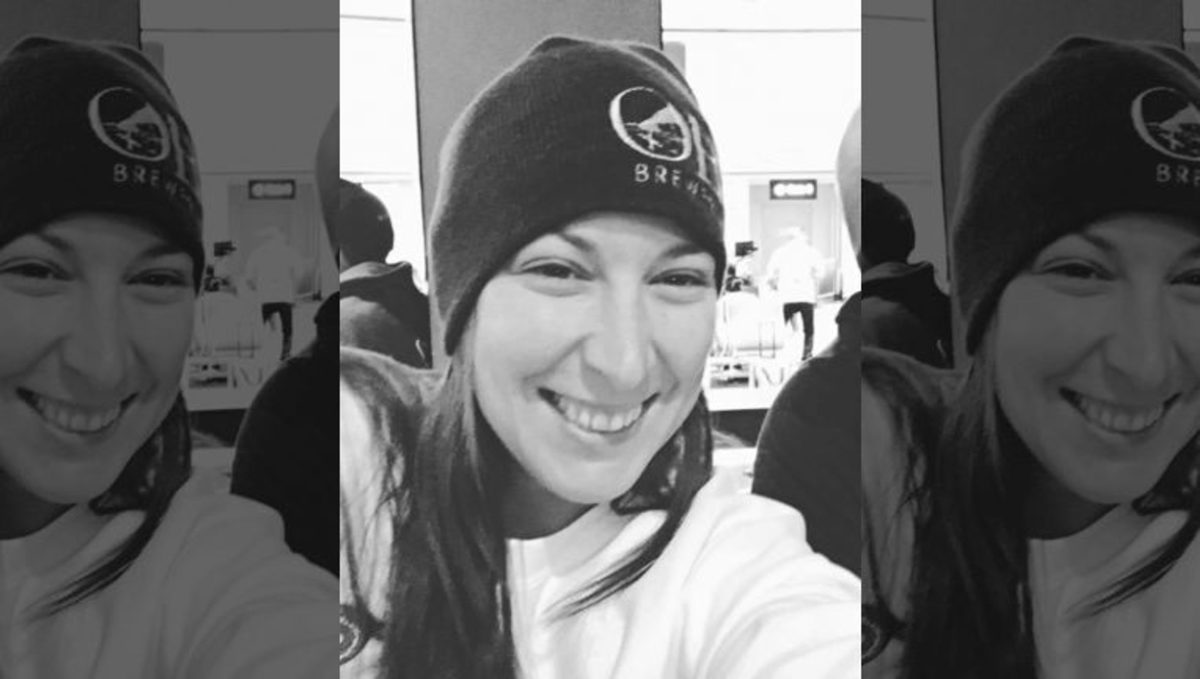 γυναίκα νεκρή - Καπιτώλιο