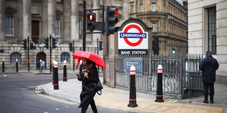 Κορονοϊός: Τουλάχιστον μέχρι τις αρχές Μαρτίου το αυστηρό lockdown στην Αγγλία