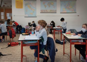 ΗΠΑ: Τα σχολεία δεν συμβάλλουν στην εξάπλωση της covid-19 εφόσον τηρούνται τα μέτρα