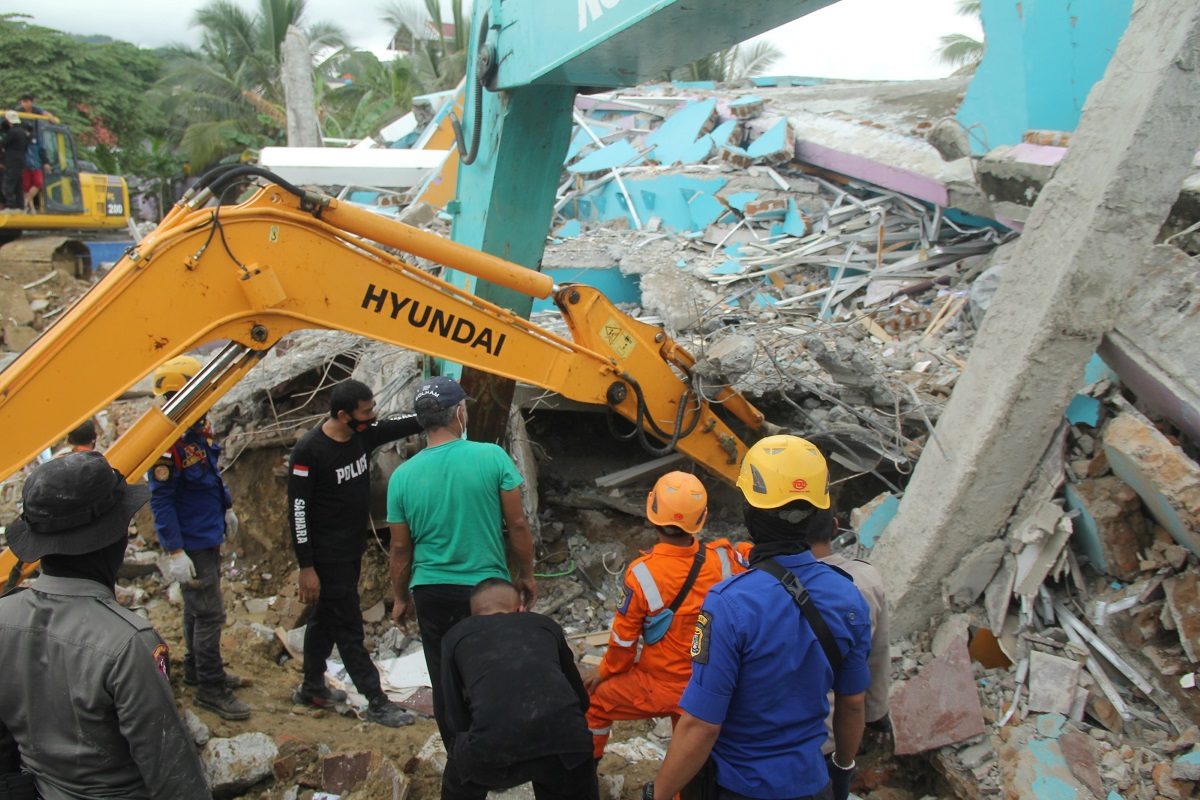 Ινδονησία - Σεισμός