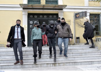 επίθεση μετρό