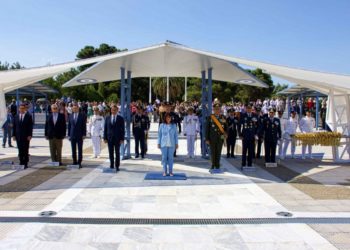 παρέλαση - Τατόι