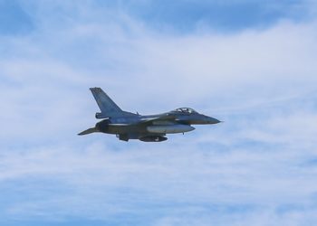 ΕΑΒ: Το πρώτο ελληνικό F-16 Viper πέταξε για τις ΗΠΑ