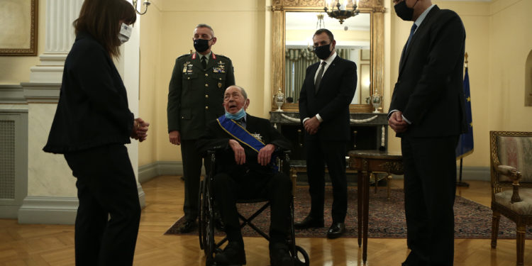 Ιάκωβος Τσούνης