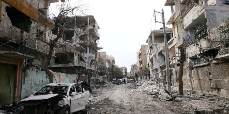 Συρία: Αιματηρή ενέδρα σε στρατιωτική οχηματοπομπή με 12 νεκρούς