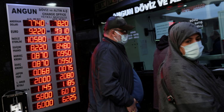 Τουρκία: Παραπαίει η οικονομία – Νέα βουτιά στο Χρηματιστήριο