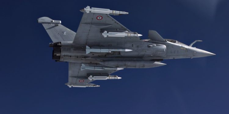 Meteor: Πρώτη επιχειρησιακή λειτουργία του πύραυλου σε Rafale – Γιατί αφορά την Ελλάδα