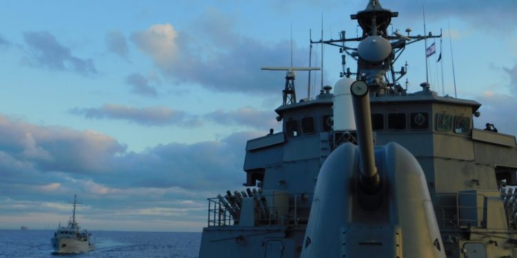 Συνεκπαίδευση της φρεγάτας «Ύδρα» με ισραηλινό πολεμικό πλοίο