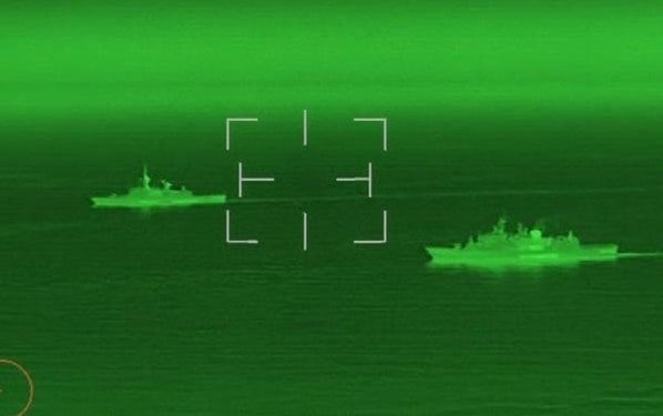 «ΥΔΡΑ»: Η ελληνική φρεγάτα εκπροσώπησε το ΠΝ σε αποστολή στην Αραβική Θάλασσα [pics]