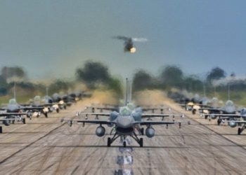 Ηνίοχος 21 - elephant walk