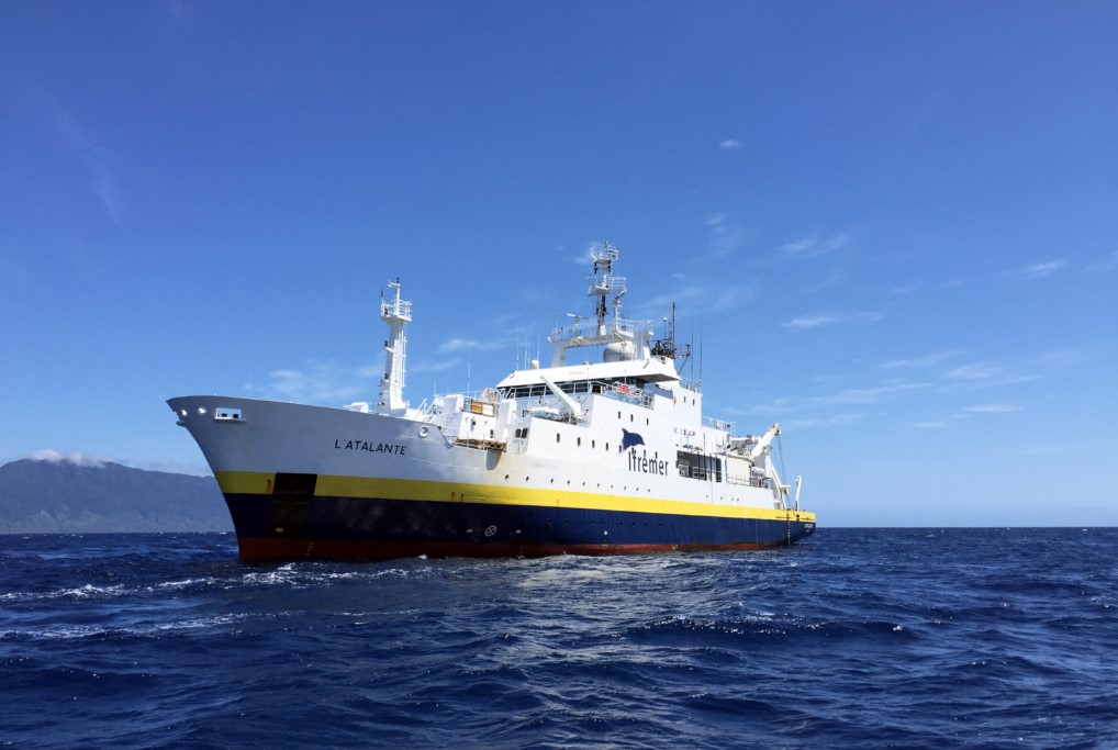 Γαλλικό ερευνητικό πλοίο