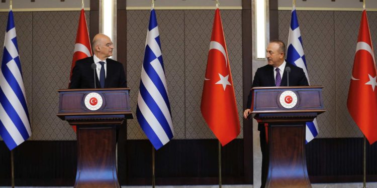 Δένδιας - Τσαβούσογλου