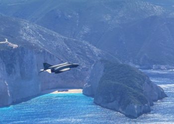 ΓΕΑ: Πτήση του Αρχηγού με F-4 πάνω από το Ναυάγιο στη Ζάκυνθο – Επίσκεψη του Διοικητή των Αεροπορικών Δυνάμεων της Αιγύπτου [pics]