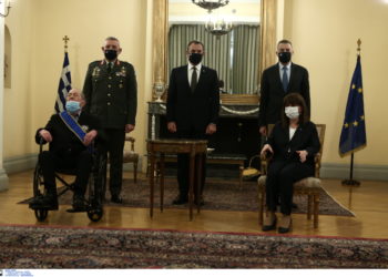 Σακελλαροπούλου - Τσούνης