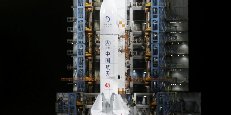 Κίνα: Στον Ινδικό Ωκεανό έπεσα τα απομεινάρια του πυραύλου «Μεγάλη Πορεία 5Β»